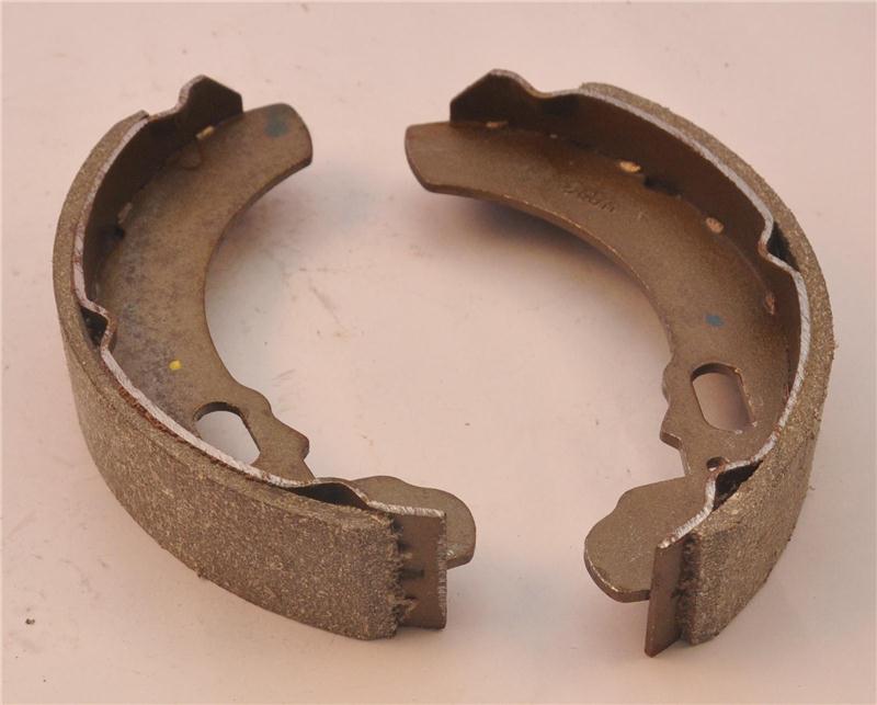 Brake Shoe 3W Bajaj RE-4St N/M Over Size-1